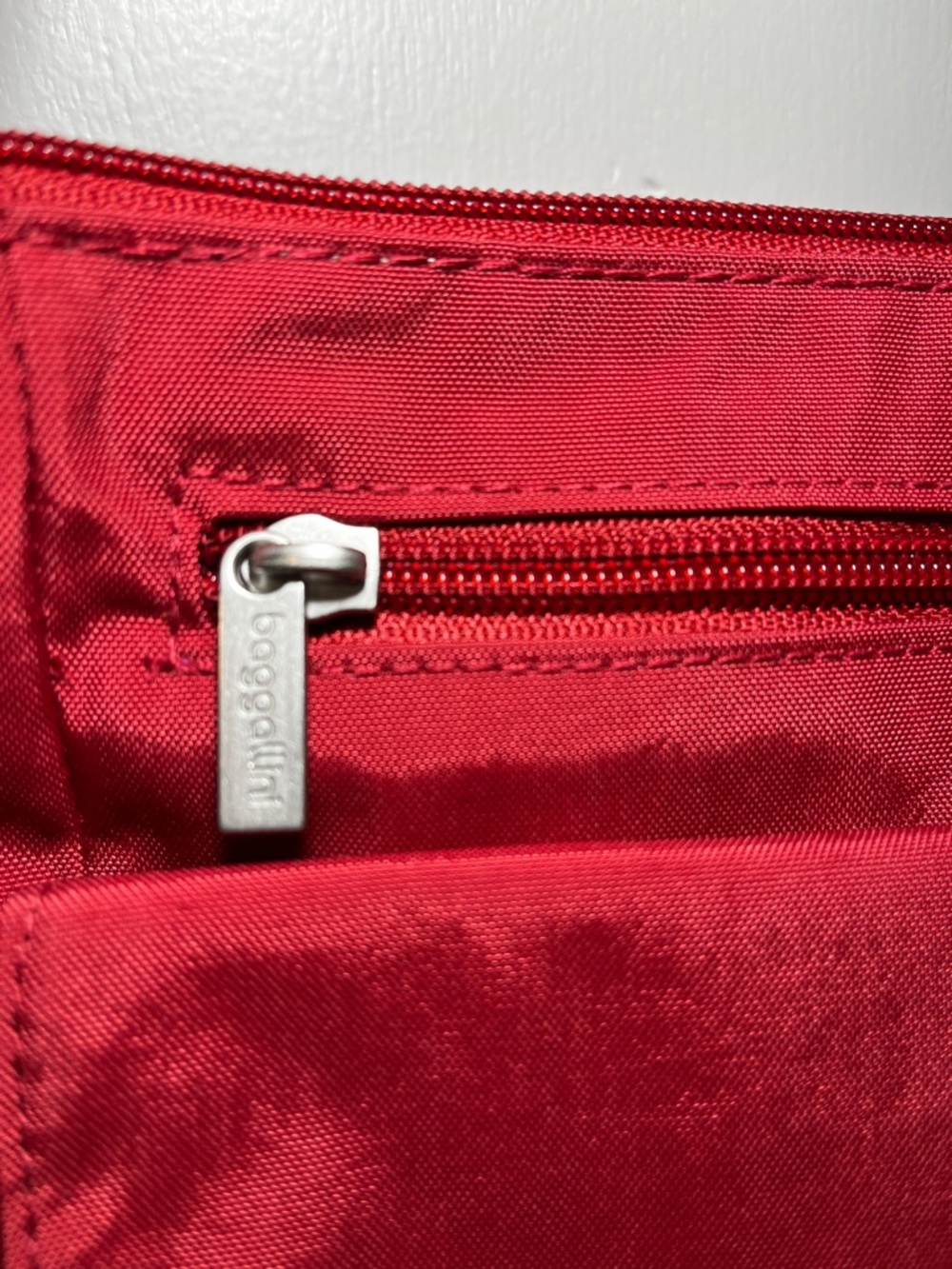 Baggallini Town Bagg Crossbody/Shoulder bag - Picture 2 of 8